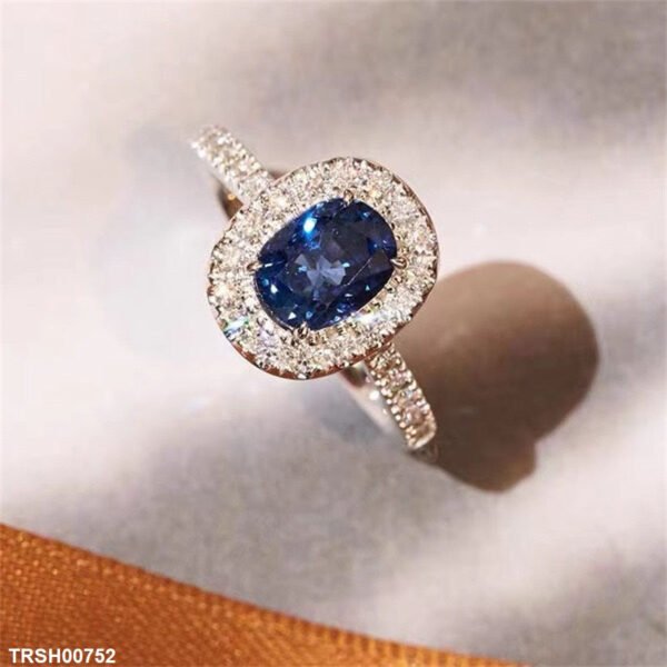 product-image-4 product-image-4